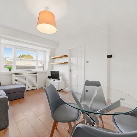 1 & 2 Bed Cosy Apartments Next To Earls Court Free Wifi ลอนดอน ภายนอก รูปภาพ